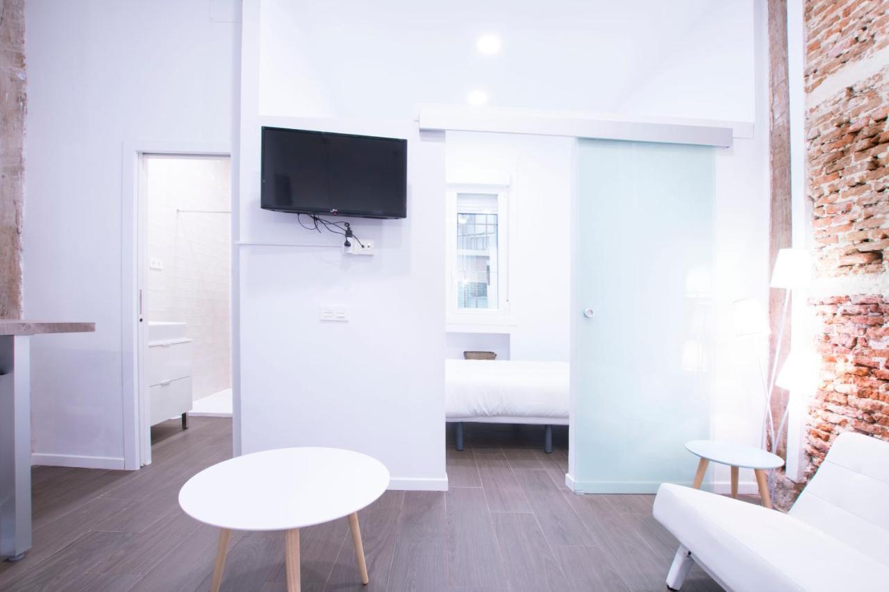 Fancy One-Bedroom La Latina มาดริด ภายนอก รูปภาพ
